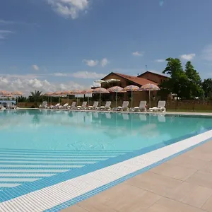 Feriegård Country Club, Noghera