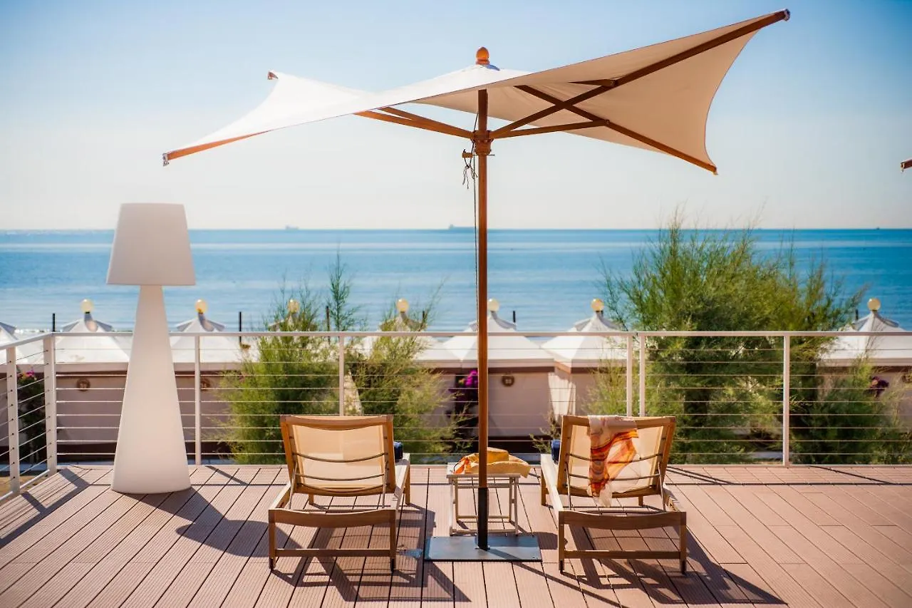 Hotel Excelsior Venice Venedigs Lido 5*,