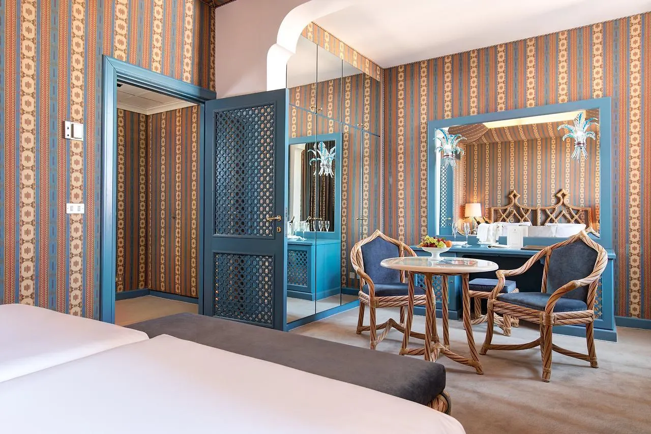Hotel Excelsior Venice Lido di Venezia 5*,