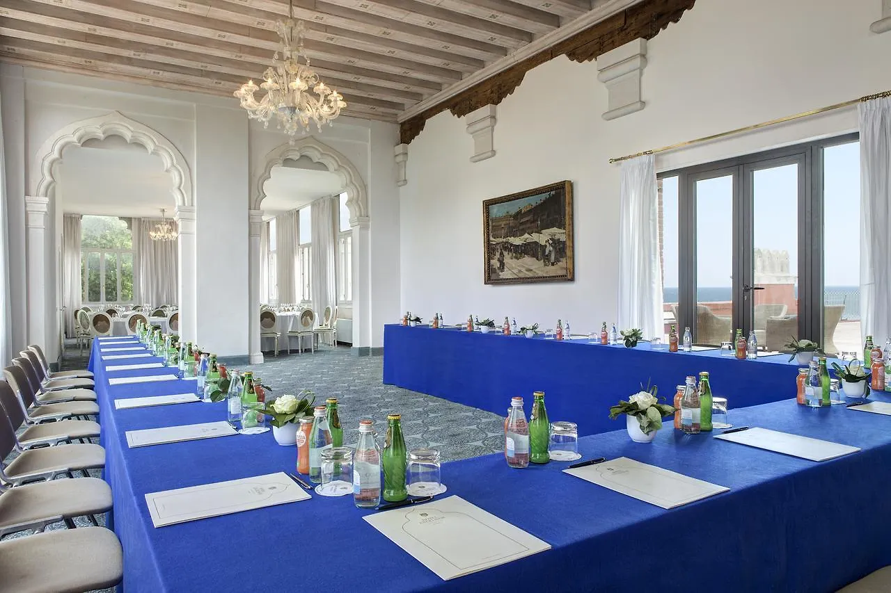 Hotel Excelsior Venice Venedigs Lido 5*,